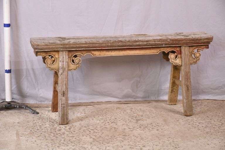 Early carved Oriental style bench; 55-11236