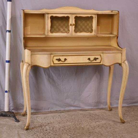 Yellow French style step-back desk; 8009-001