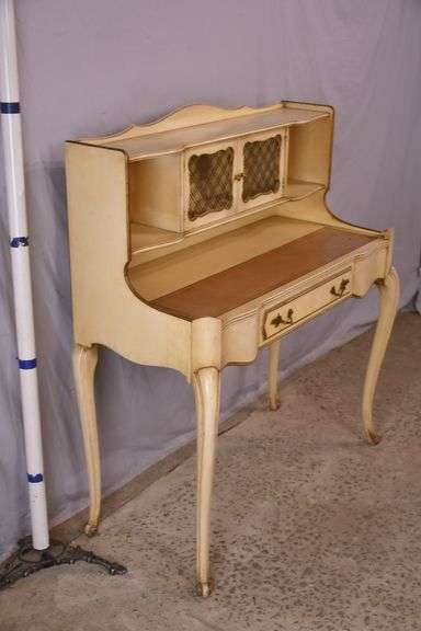 Yellow French style step-back desk; 8009-001