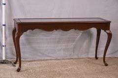 Cherry Queen Anne style console table with beveled glass top; 68-5290A