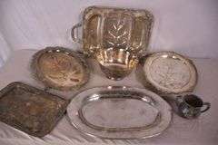 Group of miscellaneous silverplate items; 14-2664