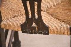 Set of 4 early oak rush seat dining chairs; 8009-004