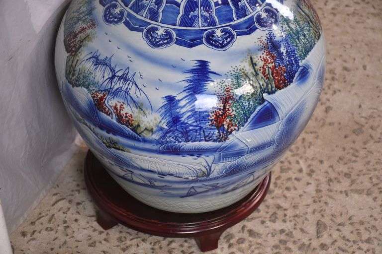 Large Oriental style ceramic floor vase with wooden pedestal; 68-6953