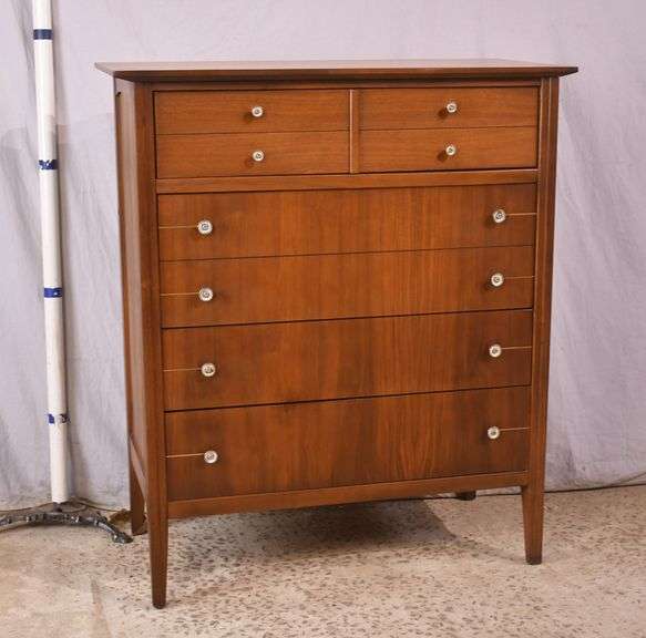 Mid-century style 4 drawer chest; 68-6814A