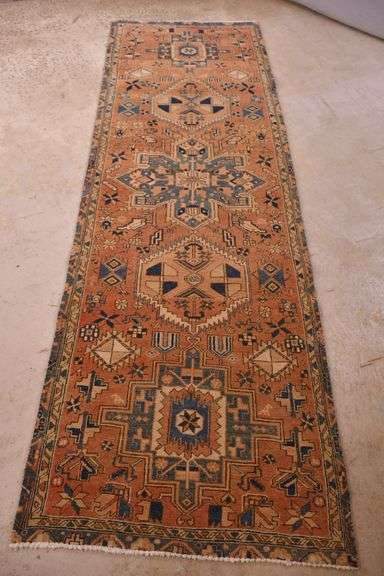 3.3'x9.11' hand knotted vintage Persian Shirazi rug/runner; 40-156891