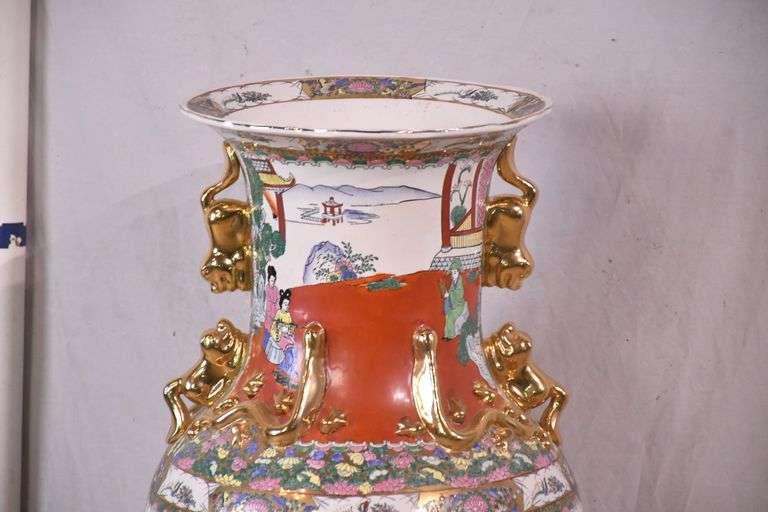 Large Oriental style ceramic floor vase with wooden stand; 68-6947