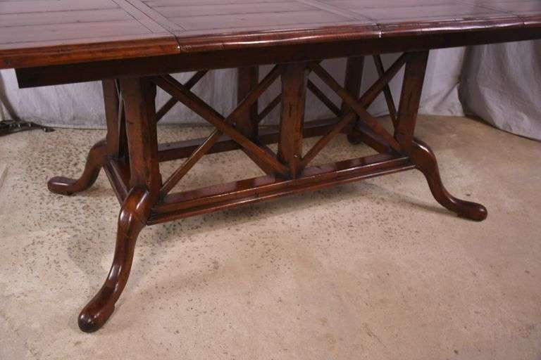 Distressed trestle base dining table with 2 leaves; 68-6842