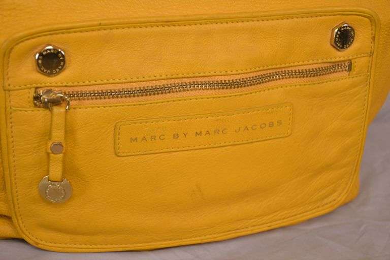 Marc by Marc Jacobs leather handbag; 43-160