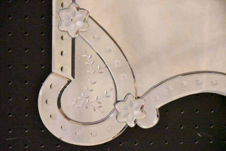 Venetian mirror with etched mirror surround; 68-6949