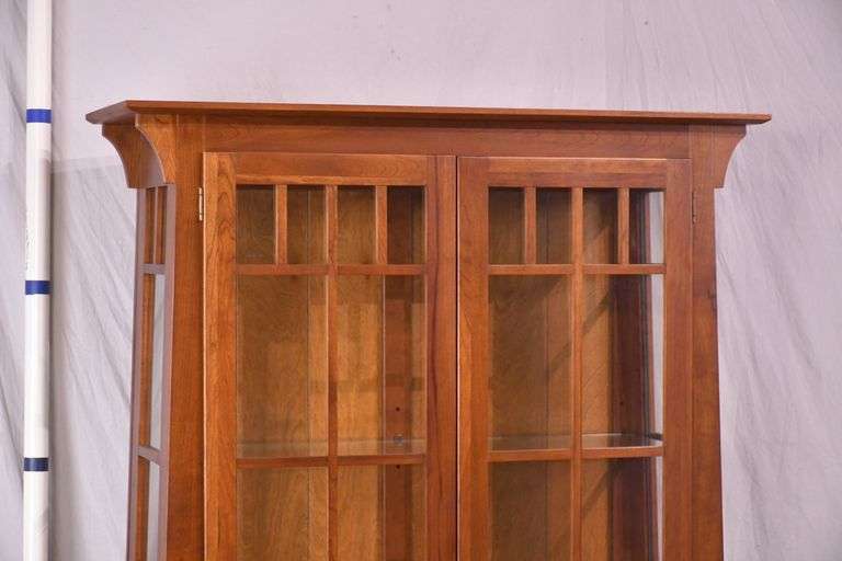 Ethan Allen cherry Arts & Crafts style 2 door display cabinet; 68-6862