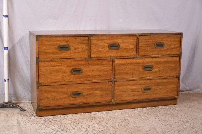 Bernhardt oak campaign style 7 drawer dresser; 68-6816B