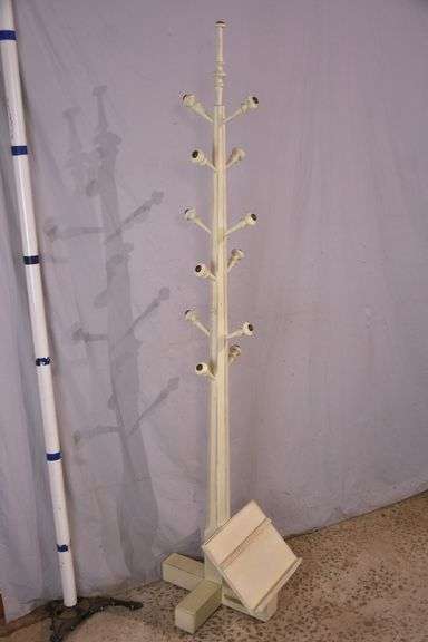 Off-white hall stand/hat rack; 1044-122