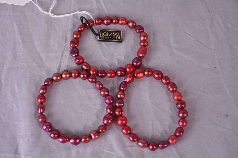 3 Honora red cultured pearl bracelets; 13227-021