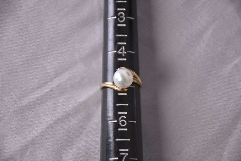 14kt gold solitaire pearl ring; 13227-017