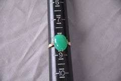 14k gold solitaire chrysoprase cocktail ring; 13227-015