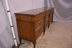 Henredon inlaid walnut 9 drawer triple dresser; 68-6865B