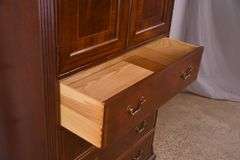 Ethan Allen tall inlaid crotch mahogany gentleman's chest; 68-6897B
