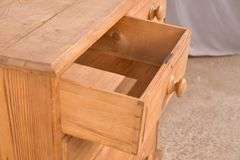 Pine 2-over-3 drawer chest; 74-12771