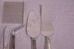 7 miscellaneous Gorham "Chantilly" serving pieces with sterling silver handles; 971-276