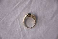10k gold ring with onyx stone; 13227-008