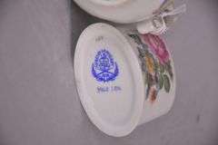 2 Herend porcelain items; 4171-030
