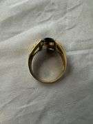 10k gold ring with onyx stone; 13227-008