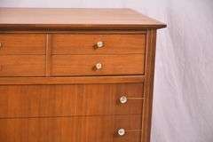 Mid-century style 4 drawer chest; 68-6814A