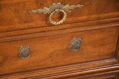 Henredon inlaid walnut 9 drawer triple dresser; 68-6865B