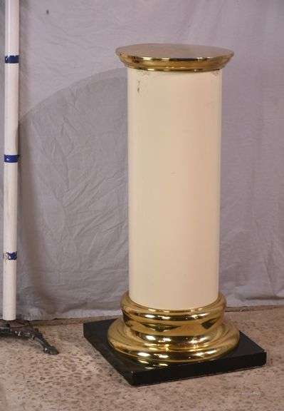 Off-white pedestal with brass caps; 55-12265