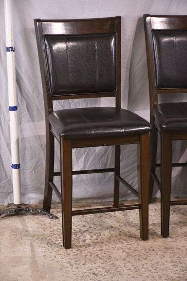 Set of 4 synthetic leather bar chairs; 1153-087