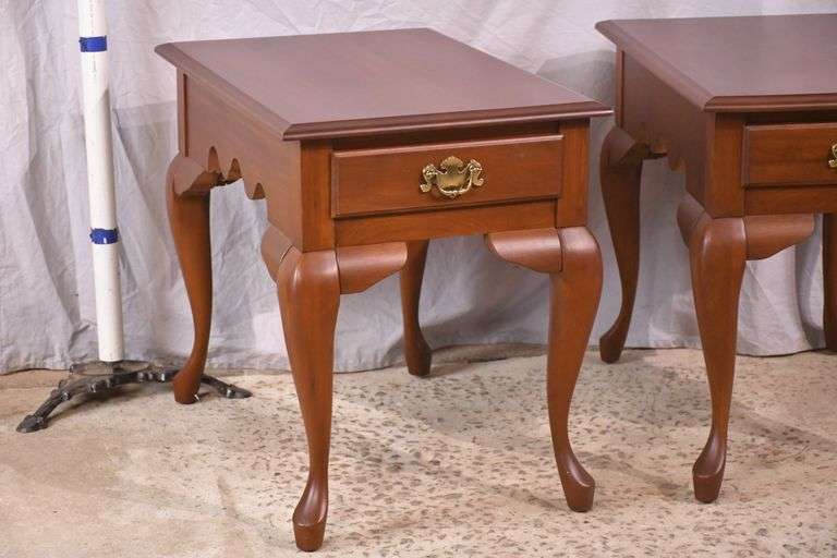 Pair of cherry single drawer end tables; 1116-743