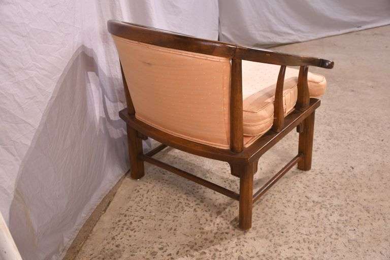 Oriental style open armchair; 192-3092