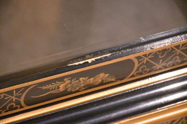 Drexel Heritage "Et Cetera" black and gold Oriental decorated curio; 4779-006