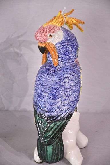 Pair of Chelsea House ceramic bird statues; 18305-016