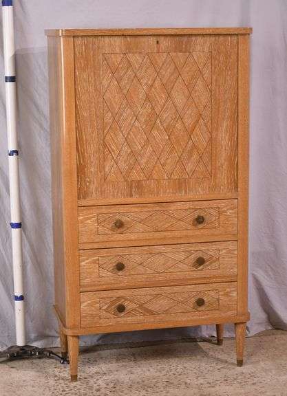 Distressed inlaid abattant; 55-12166