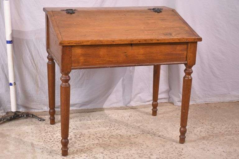 Early lift-top schoolmaster's desk with turned legs; 18308-011