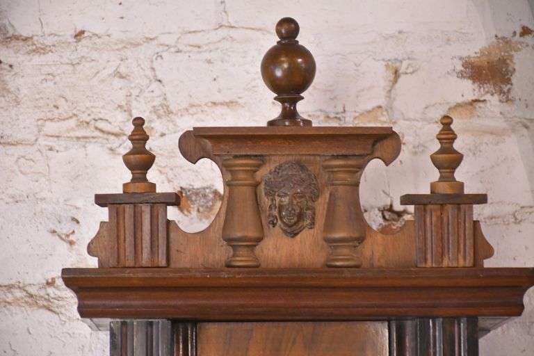 Vintage wall clock with carved walnut case; 18305-031