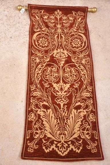 Narrow red and gold hanging tapestry with gold hanging bar; 18305-002