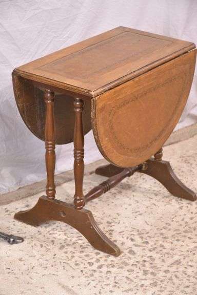 Small leather top drop-leaf side table; 18308-002