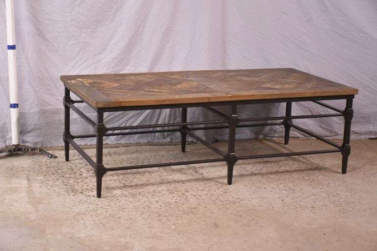 Black iron coffee table with distressed barnwood top; 1152-107