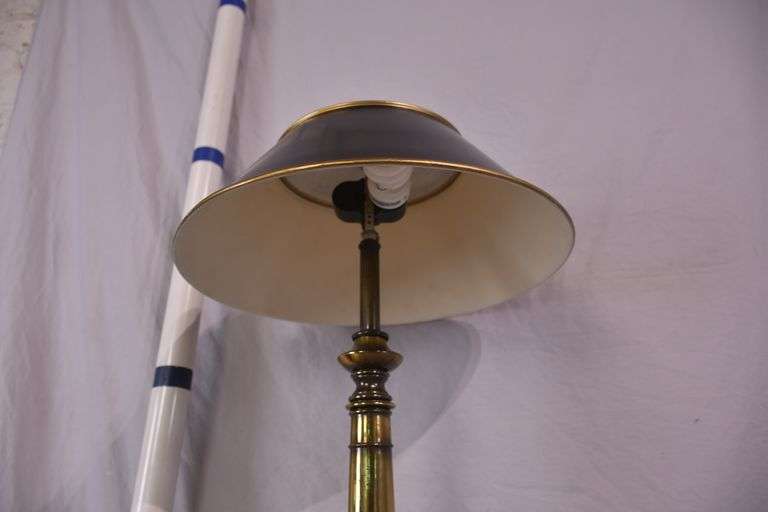 Gold metal lamp with black metal shade; 55-12201A