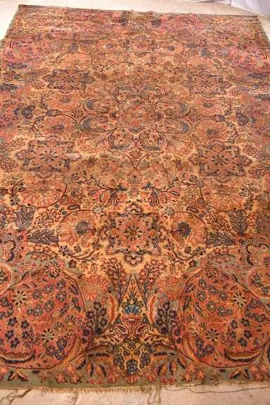 8.9'x12.0' vintage Karastan style machine made rug; 55-12216