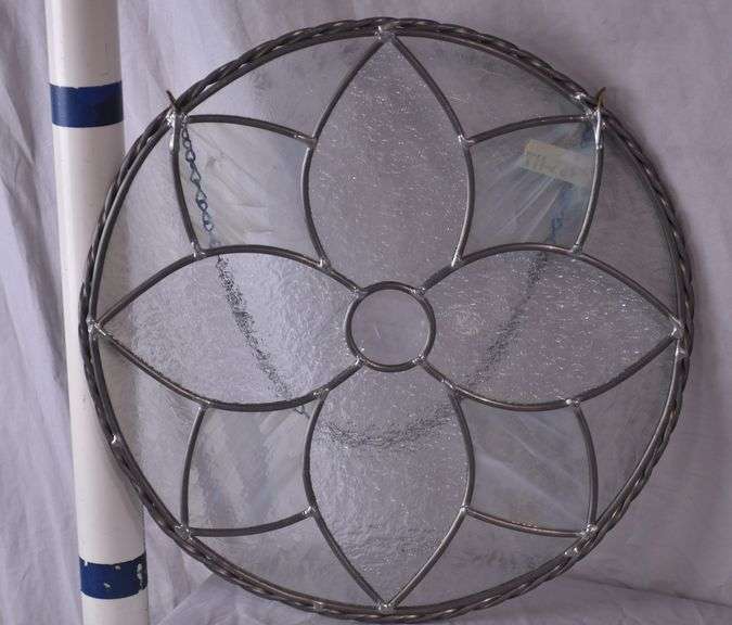 Small round hanging glass panel; 9485-117