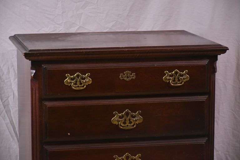 Kimball cherry 4 drawer bedside chest; 18092-015