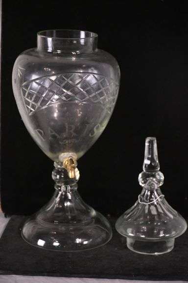 Large crystal beverage dispenser with lid; 18305-030