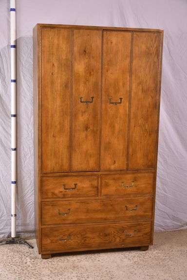 Henredon "Artefacts" oak armoire with fitted interior; 55-12171