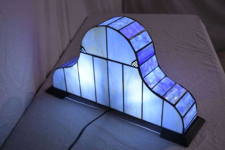 Stained glass Napoleon style mantle clock with lighted interior; 1116-734
