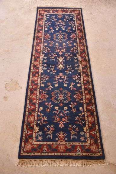 2.7'x7.9' hand knotted rug/runner with blue field; 5038-004