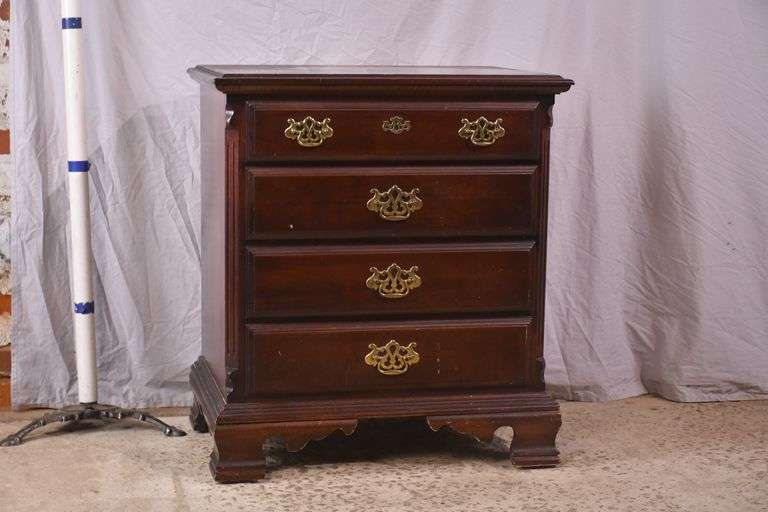 Kimball cherry 4 drawer bedside chest; 18092-015