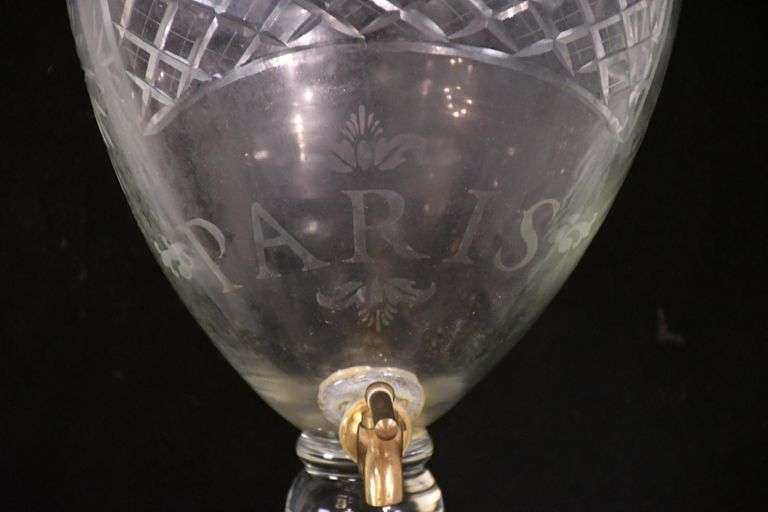 Large crystal beverage dispenser with lid; 18305-030